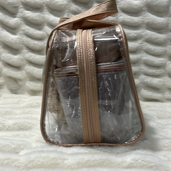 🎉 New Vince Camuto Rose Gold 5 Piece Glittery Makeup Cosmetic Bag Gift Set - Picture 4 of 6